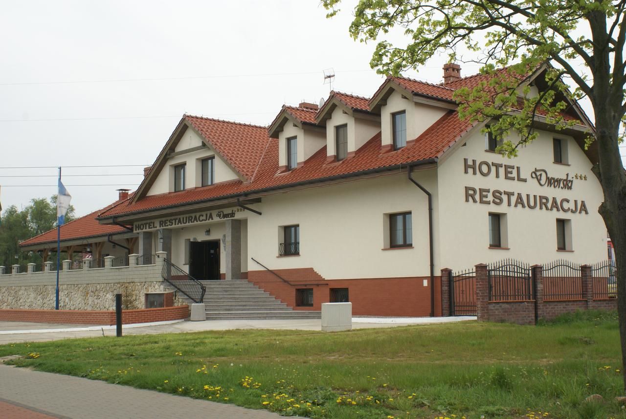 Отель Hotel i Restauracja Dworski Пжецлав-8